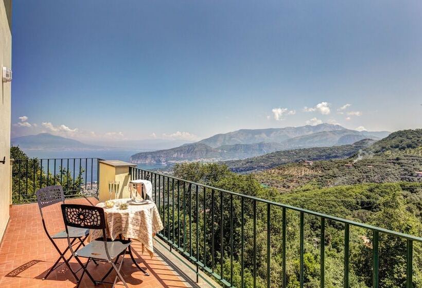 ‫فيلا غرفة نوم واحدة, Grand Hotel Hermitage & Villa Romita