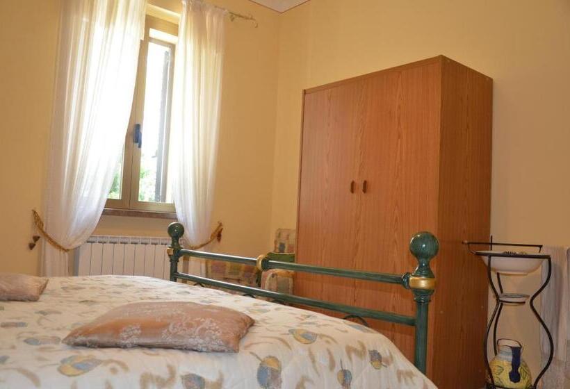 شقة غرفتين, B&b La Terrazza Del Subasio