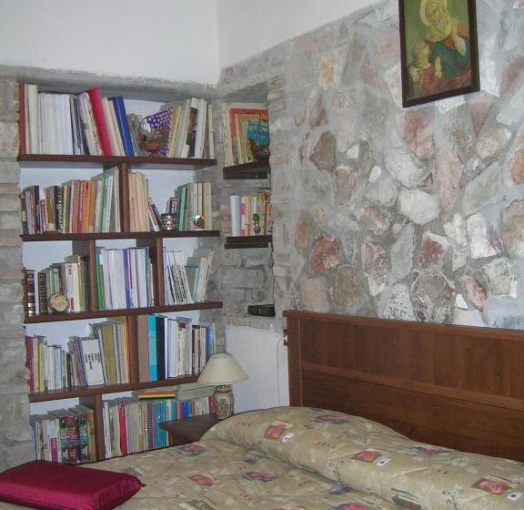 شقة غرفة واحدة, B&b La Terrazza Del Subasio