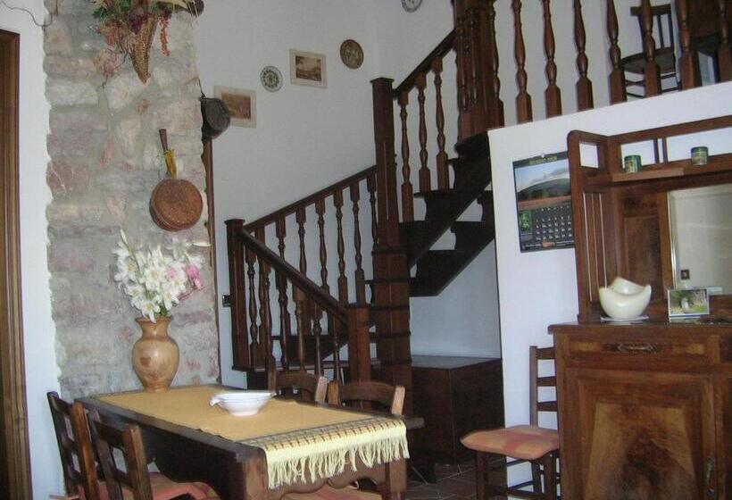 شقة غرفة واحدة, B&b La Terrazza Del Subasio