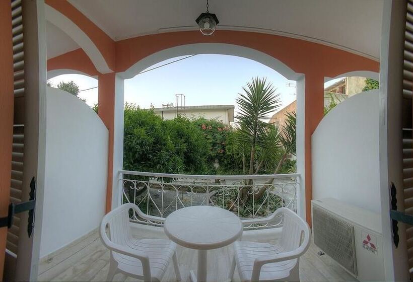 חדר סטנדרט עם מרפסת, Benitses Arches