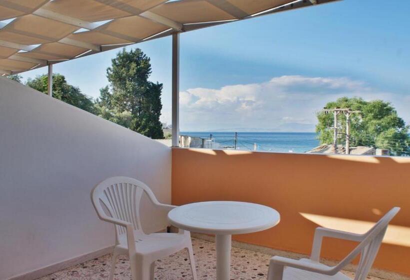 Triple Room Sea View, Benitses Arches