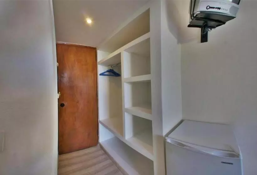 Chambre Standard Individuelle, Benitses Arches