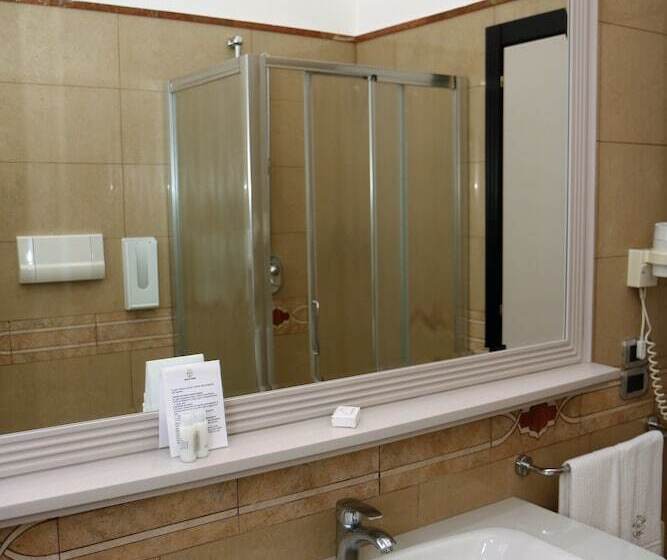 스탠다드 트리플 룸, Giulia Ocean Club