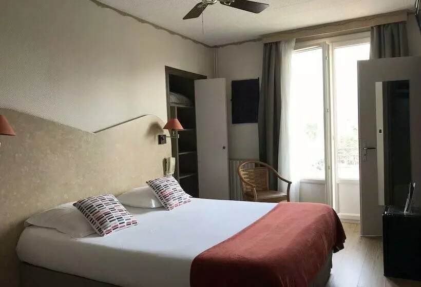 Classic-huone, Hôtel L Iroko The Originals City