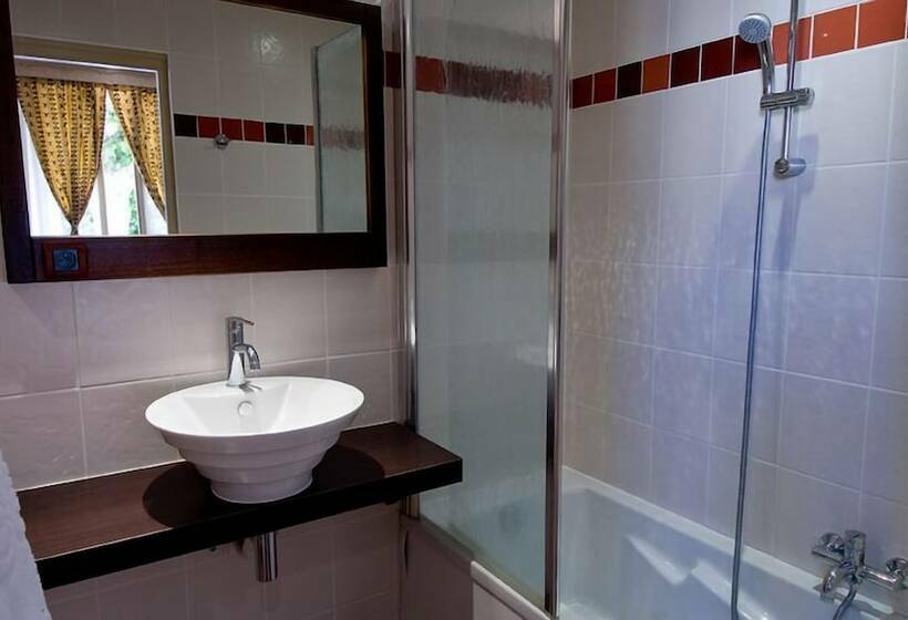 クラシックルーム, Hôtel L Iroko The Originals City