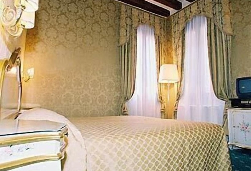 اتاق استاندارد, Locanda Correr