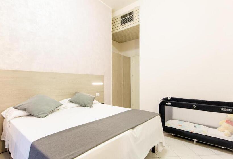 Standard Szoba, Marzia Con Piscina