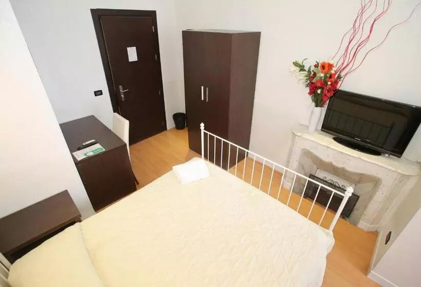اتاق اکونومی, Memole Inn Sanremo