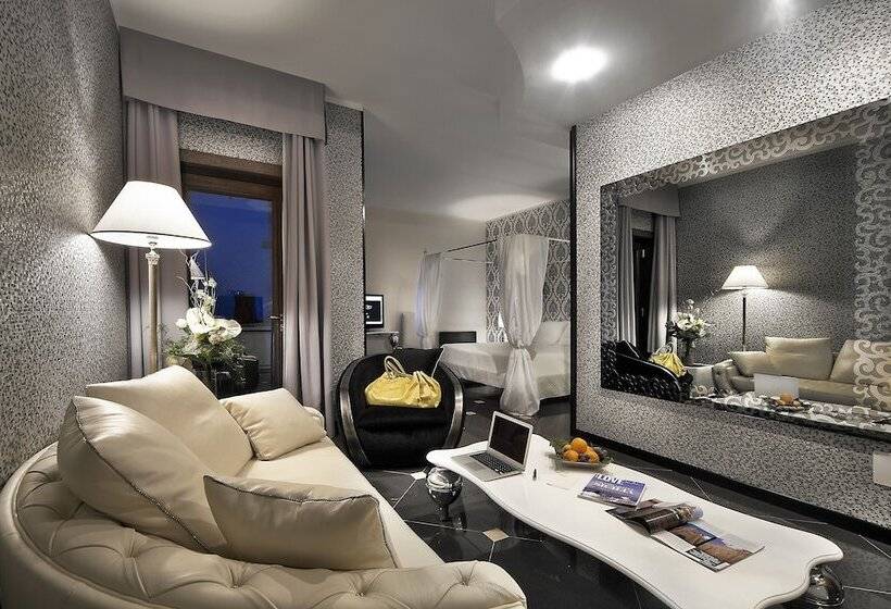 סוויטה נוף לים, Minareto