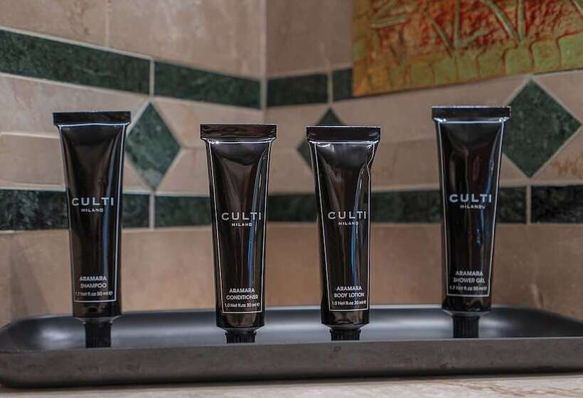 חדר סטנדרט לשלושה, Minareto