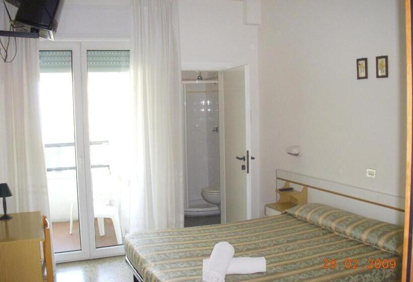 コンフォートトリプルルーム, Moresco   Piscina Beach Village