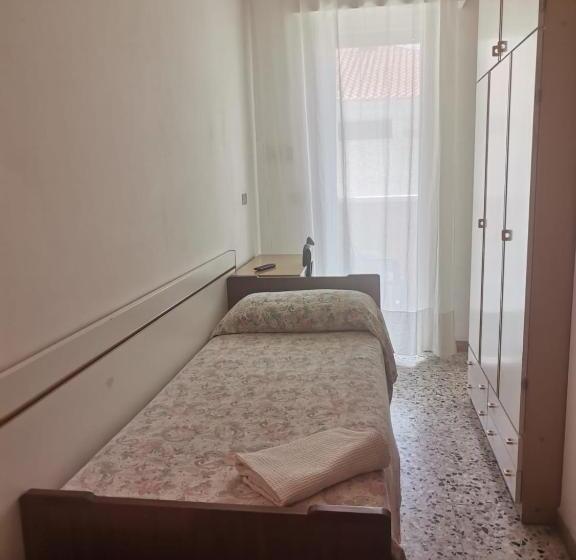 スタンダードシングルルーム, Moresco   Piscina Beach Village