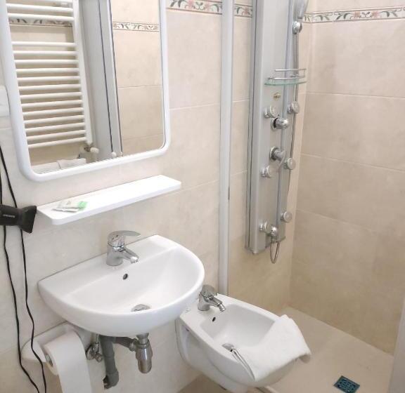 スタンダードシングルルーム, Moresco   Piscina Beach Village