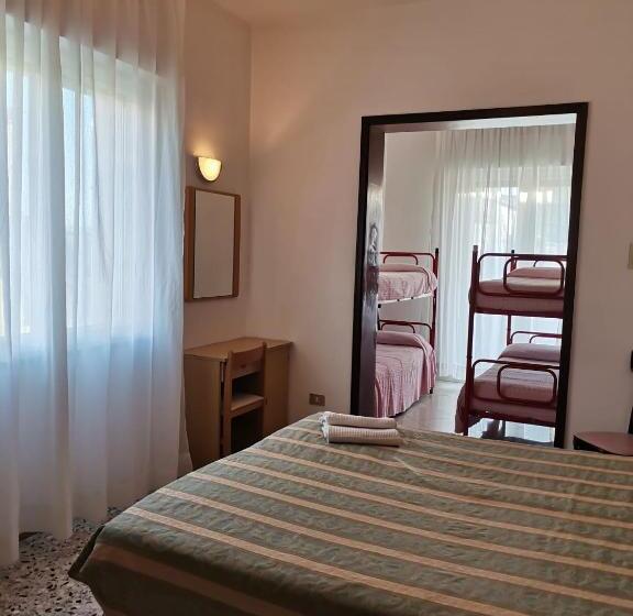 غرفة عائلية, Moresco   Piscina Beach Village