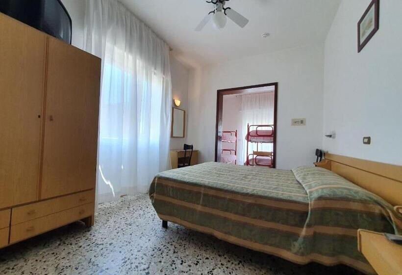 ファミリールーム, Moresco   Piscina Beach Village