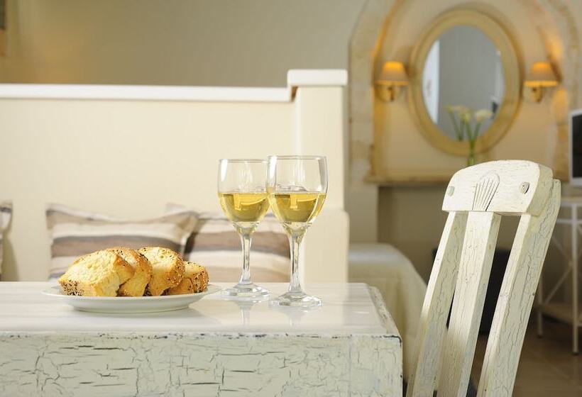 주니어 스위트, Mythos Suites Boutique