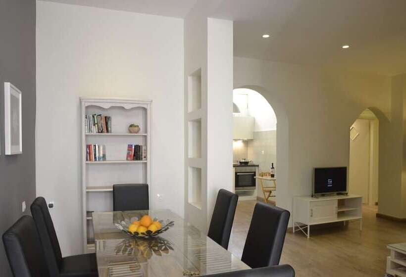 침실 2개 아파트, Mythos Suites Boutique