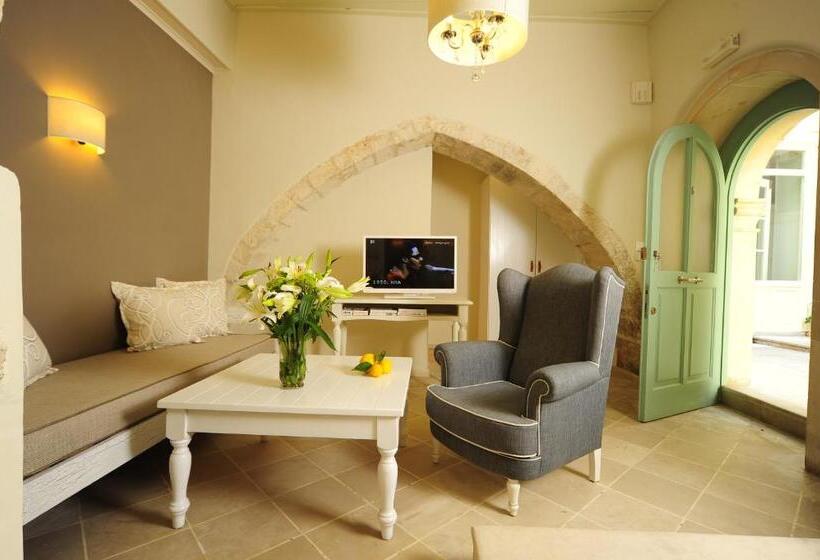 주니어 스위트, Mythos Suites Boutique