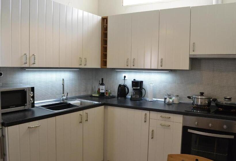 침실 2개 아파트, Mythos Suites Boutique