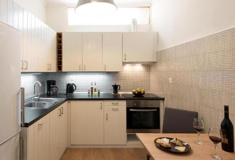 침실 2개 아파트, Mythos Suites Boutique