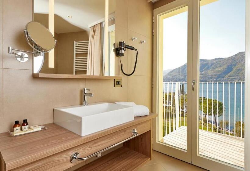 סוויטת ג'וניור נוף לאגם, Park Hotel Casimiro