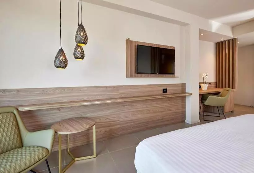 湖の見えるジュニアスイート, Park Hotel Casimiro