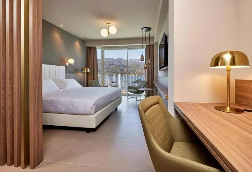 湖の見えるジュニアスイート, Park Hotel Casimiro