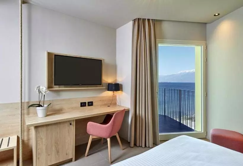 レイクビューデラックスルーム, Park Hotel Casimiro