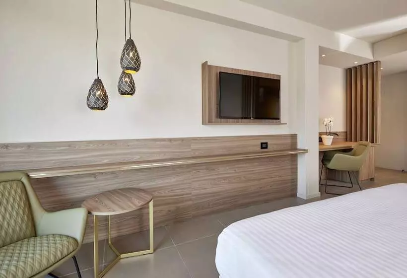 湖の見えるジュニアスイート, Park Hotel Casimiro