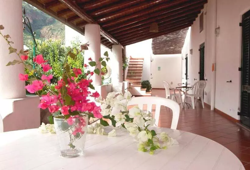 اتاق استاندارد چهار تخته, Residence Hotel Baia Portinenti