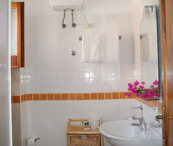 اتاق استاندارد چهار تخته, Residence Hotel Baia Portinenti