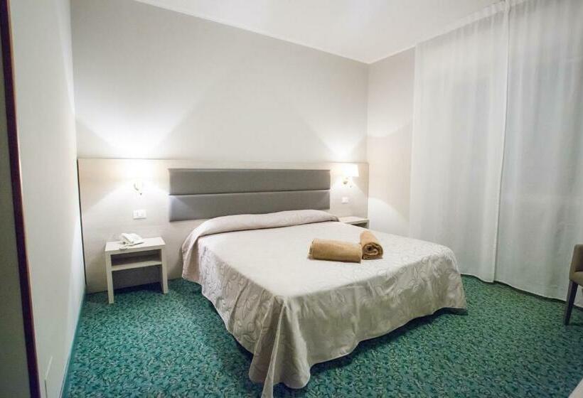 غرفة قياسية, Smeraldo