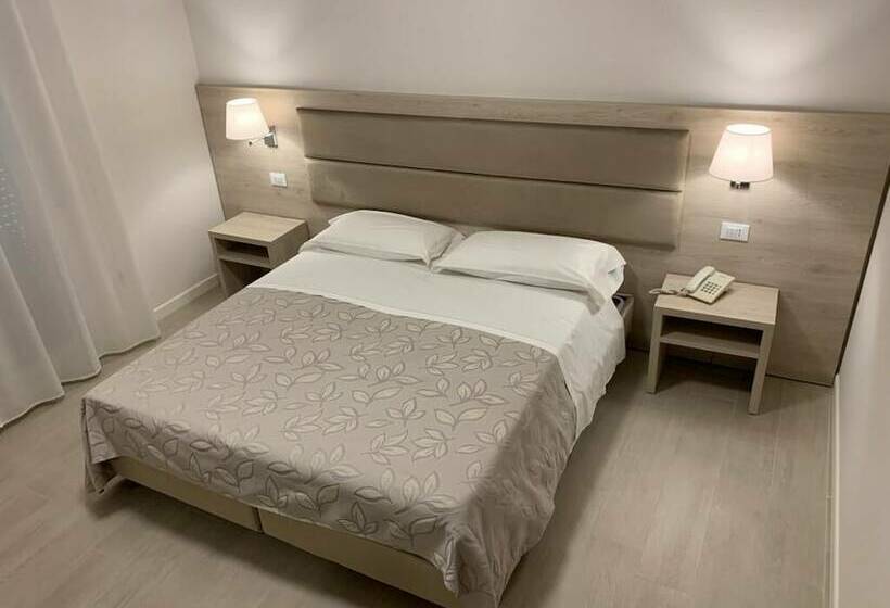 غرفة قياسية, Smeraldo