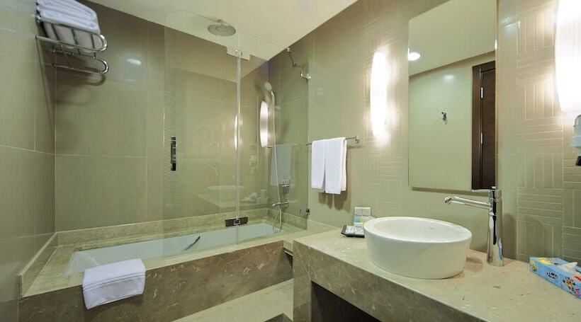 Номер Стандарт Вид на Море, The Green Park Pendik