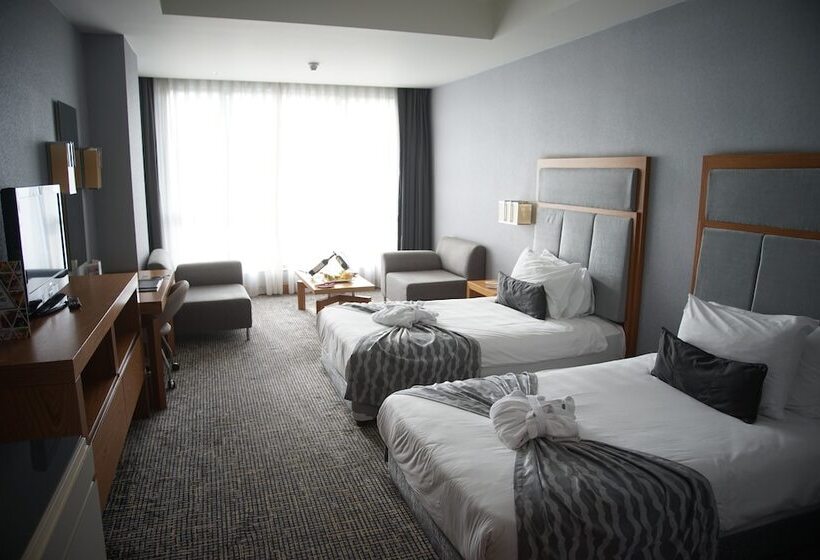 Номер Стандарт Вид на Море, The Green Park Pendik