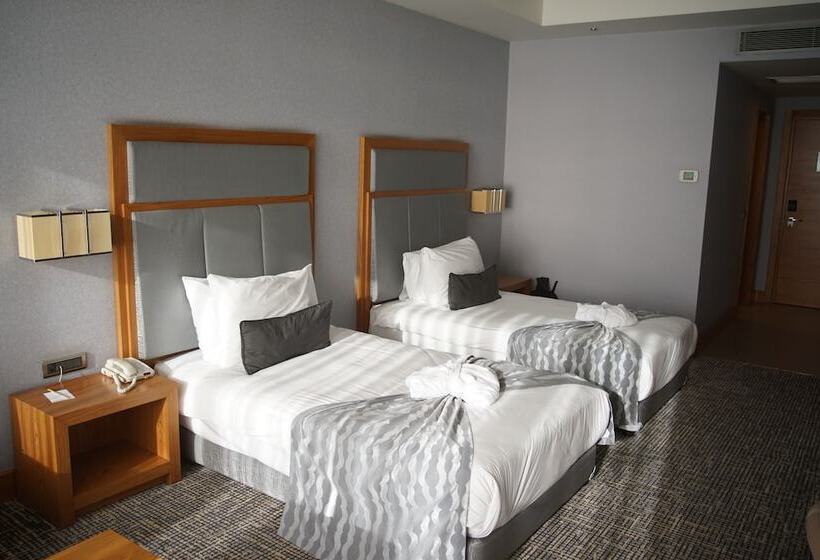 Номер Стандарт Вид на Море, The Green Park Pendik