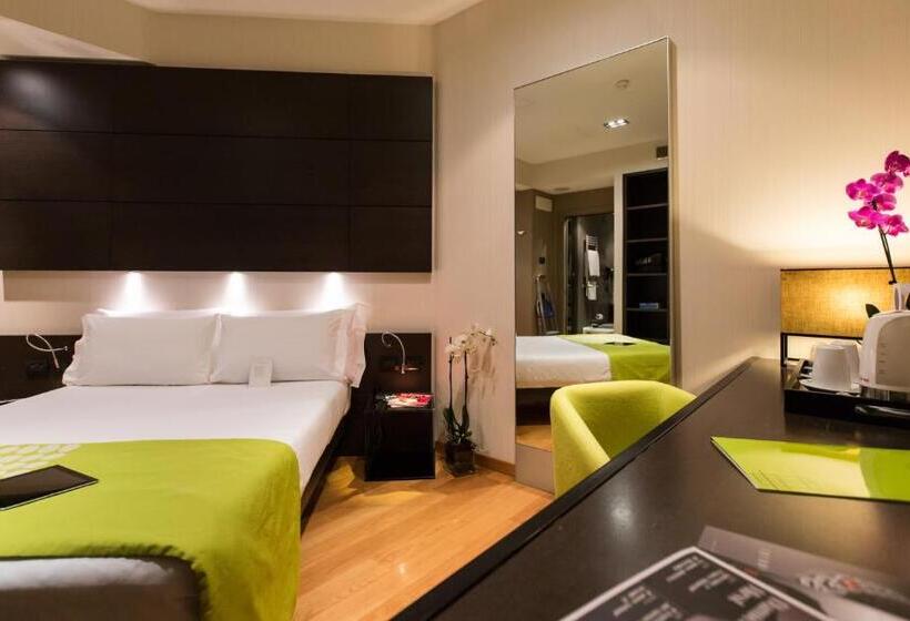 带大床的标准间, Best Western Plus The Hub