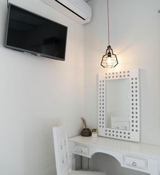 景色の見えるスーペリアルーム, Villa Ilias