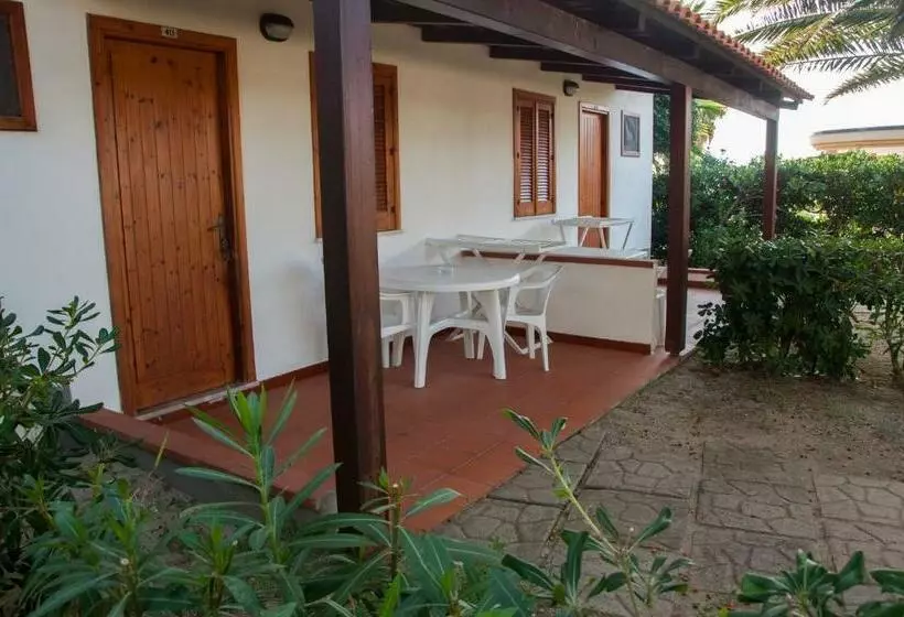 Economy-huone, Villaggio Torre Ruffa Robinson