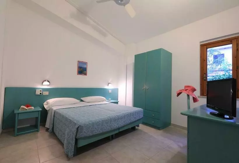 Economy-huone, Villaggio Torre Ruffa Robinson