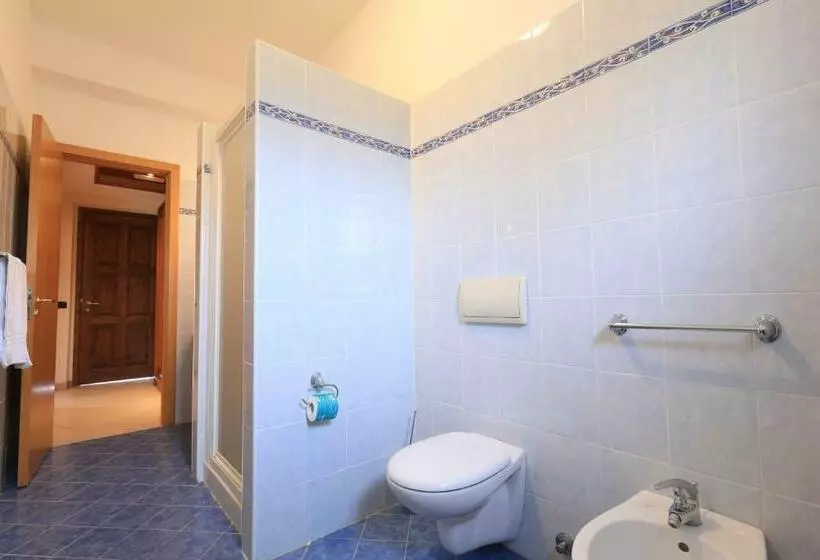 Comfort Kolmen Hengen Huone, Villaggio Torre Ruffa Robinson