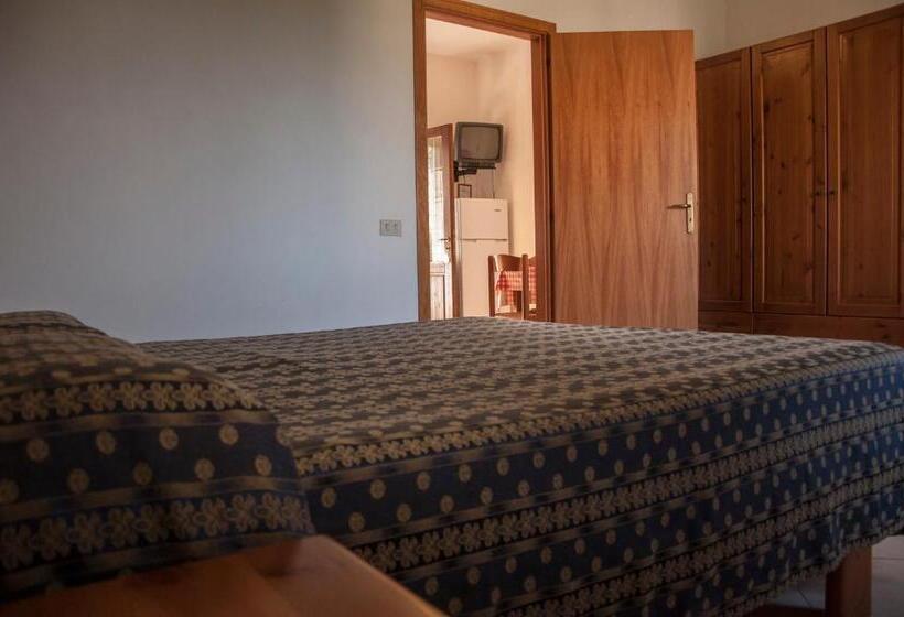 شقة غرفة واحدة, Villaggio Torre Ruffa Robinson