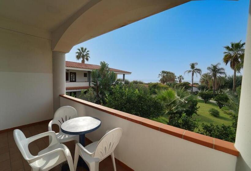 غرفة قياسية, Villaggio Torre Ruffa Robinson