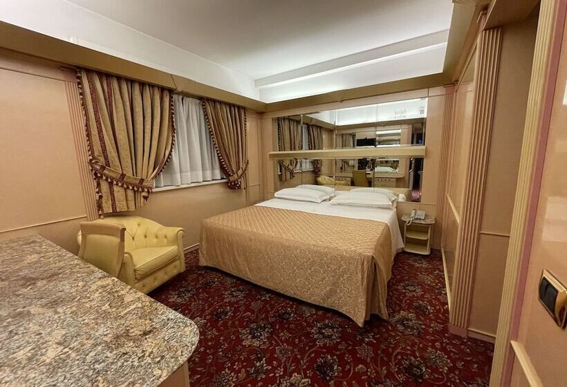 اتاق استاندارد, Wagner