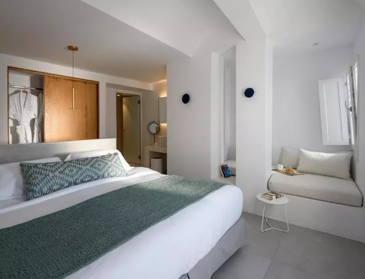 Superior suite with view, Panorama Suites
