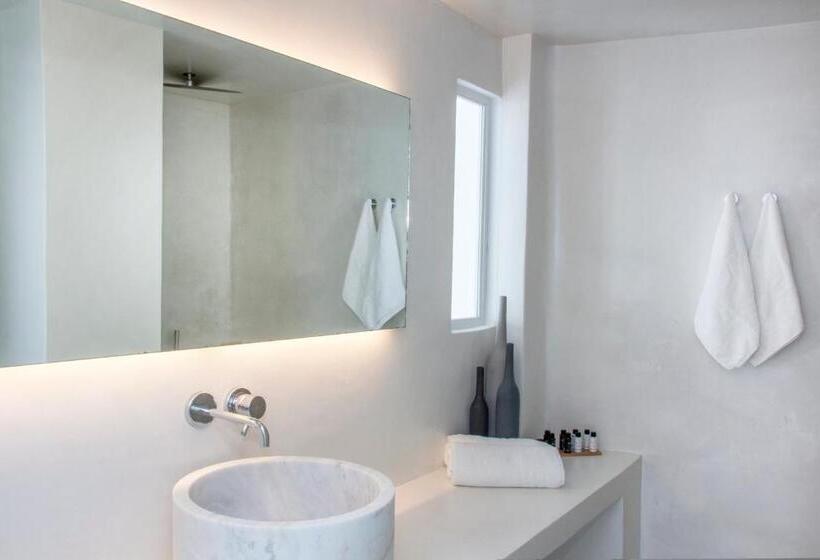 Superior suite with view, Panorama Suites