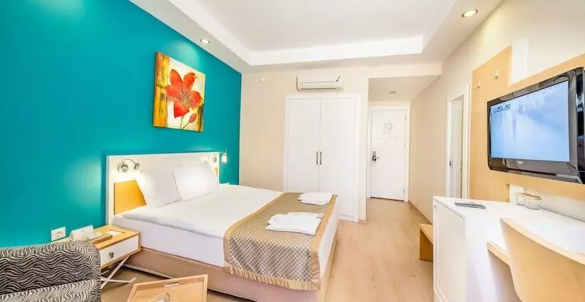اتاق استاندارد, Green Bay Resort & Spa