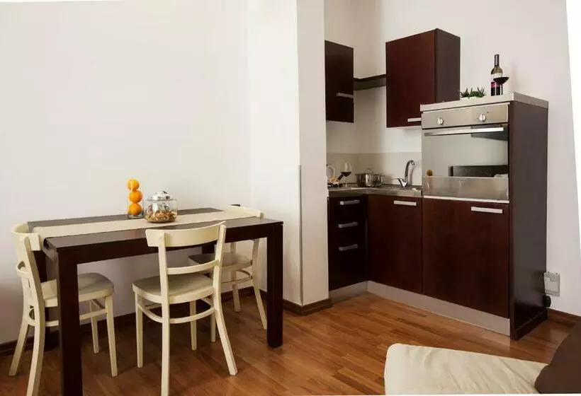استودیوی استاندارد, Badia Nuova Apart