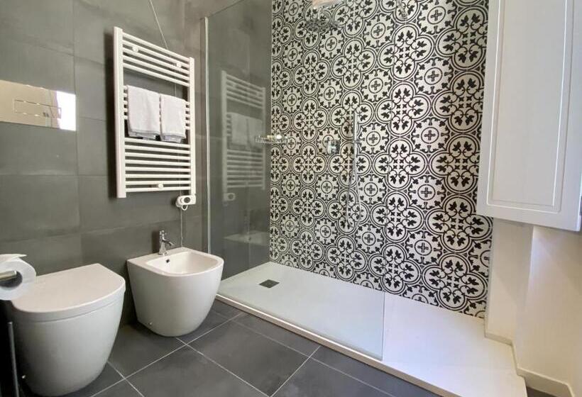 带阳台套房, Badia Nuova Apart